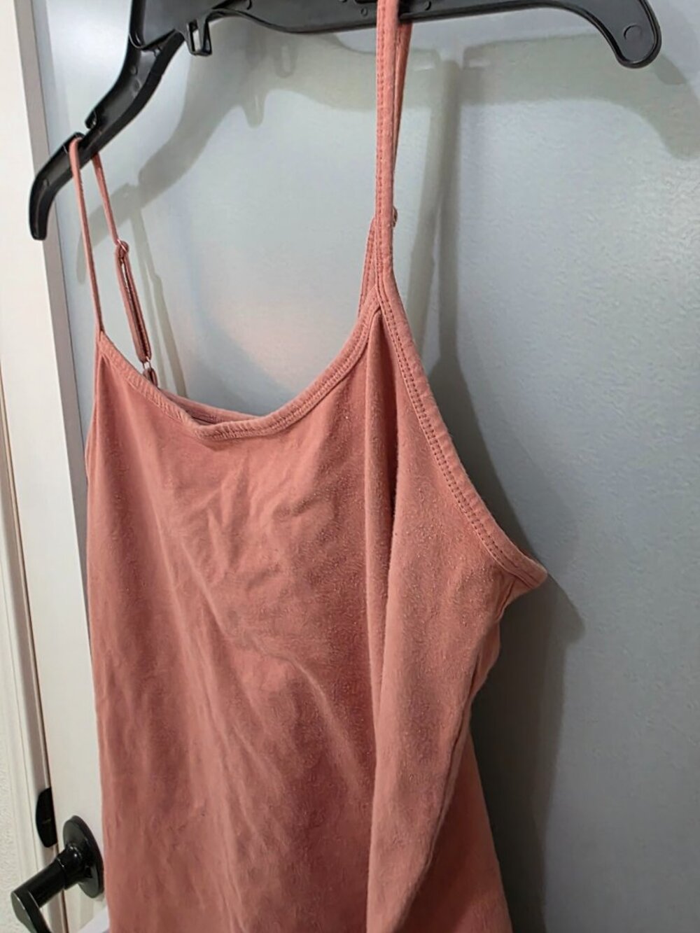 Torrid Women’s Pink Tank Top Size 1X Adjustable Straps Plus Size Cami - Picture 4 of 7